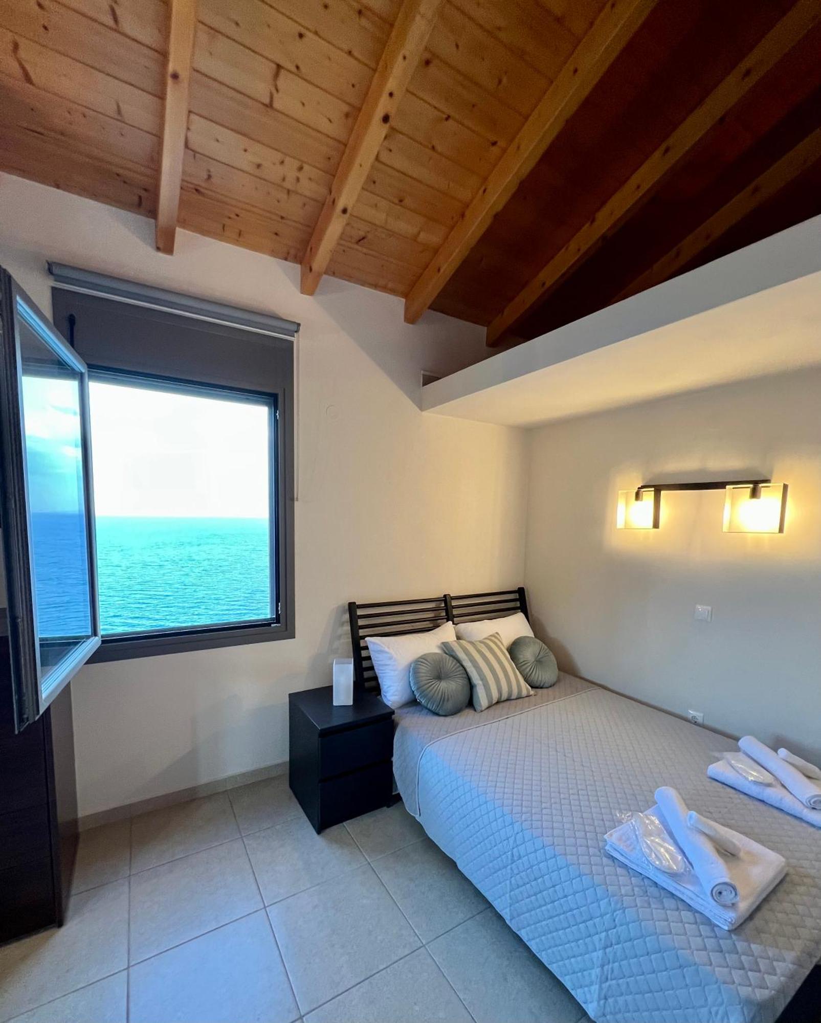 Vl Luxury Villa Kiveri Luaran gambar